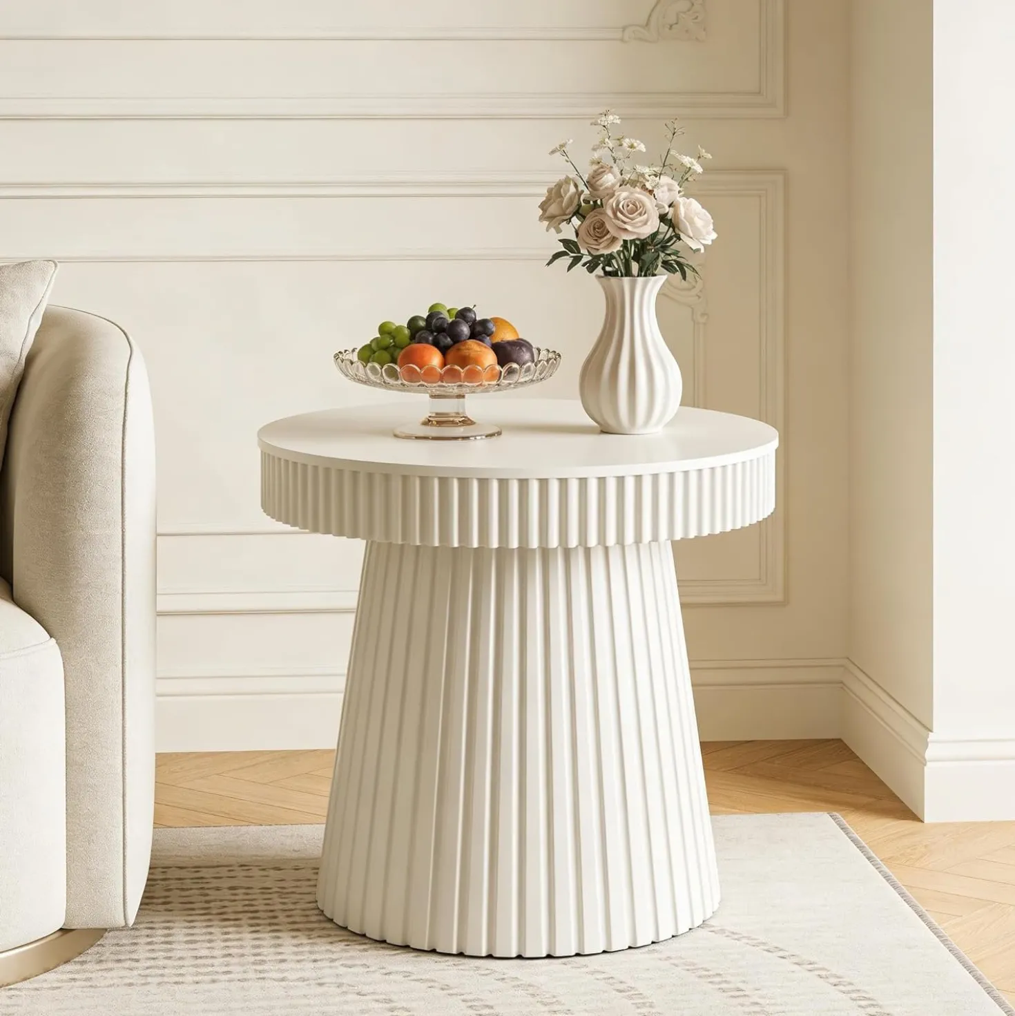 31.5" End Table, Round Bedside Table Nightstand with Fluted Pedestal