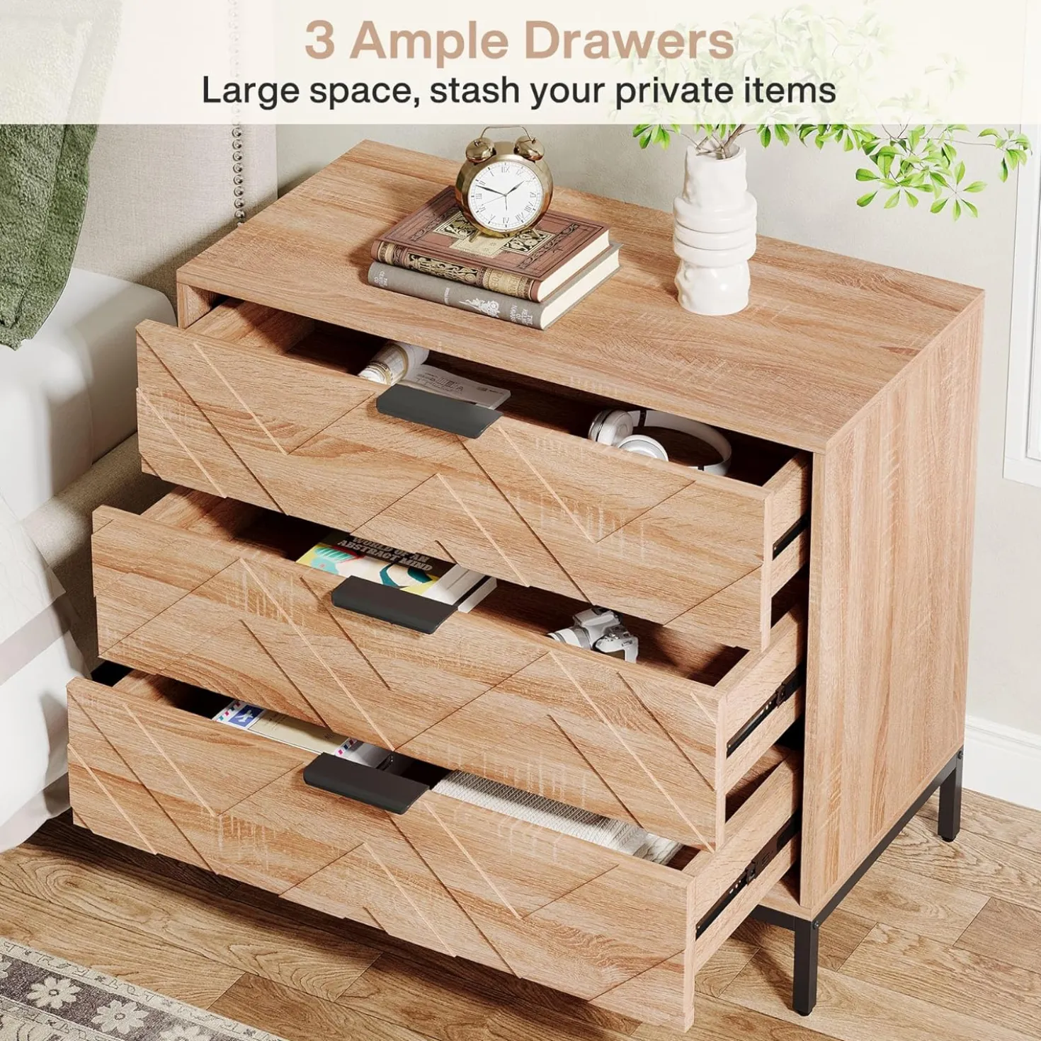 31.5" Wide Nightstand, Modern Large Bedside End Table with 3 Drawers