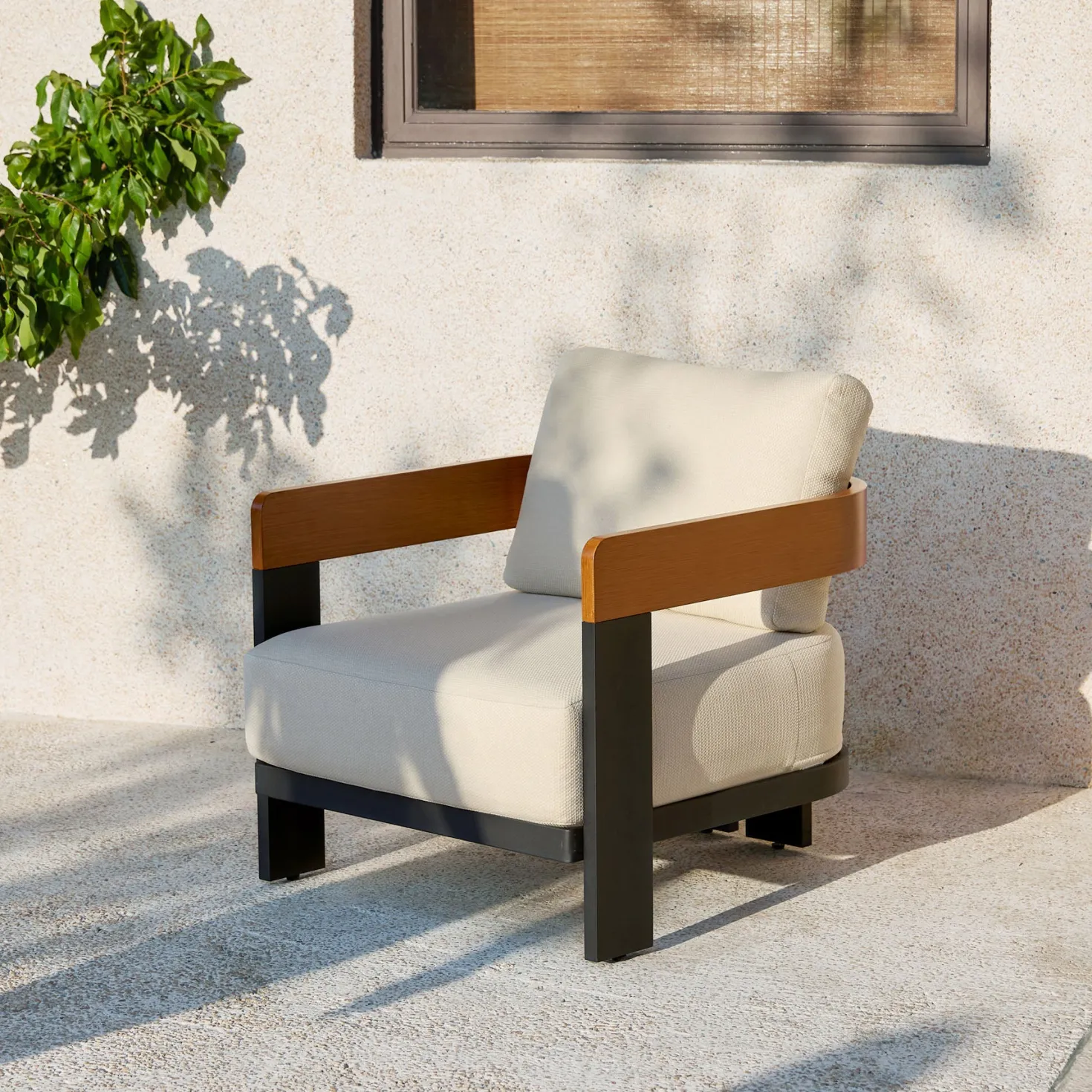 Outdoor Lounge Chair, Patio Armchair Club Chair With Cushions & Aluminum Frame