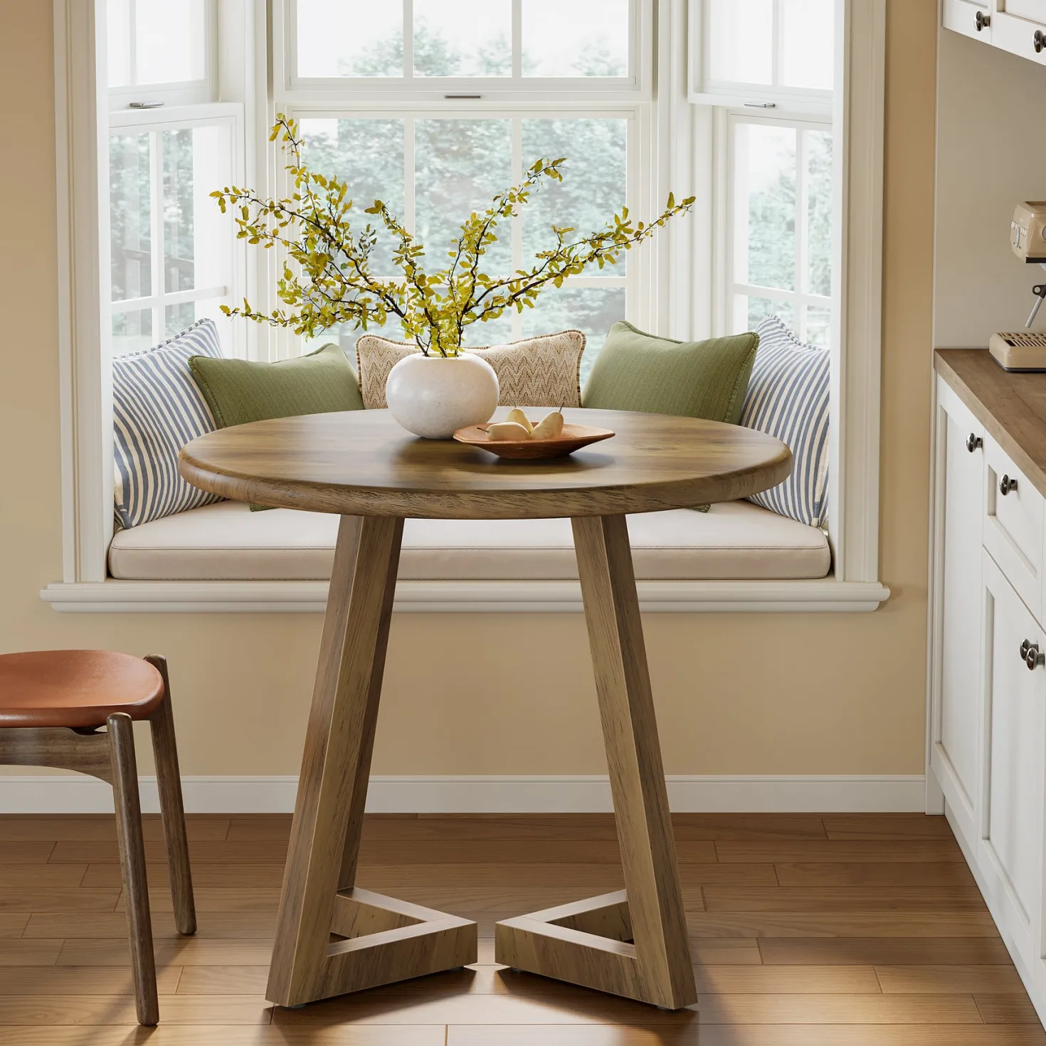 Round Dining Table for 2-4 People, 31.5" Kitchen Table for Dining Room