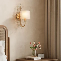 Wall Light Fixtures, Decorative Wall Sconce with Crystal Leaves Shape for Living Room(E12 Base)