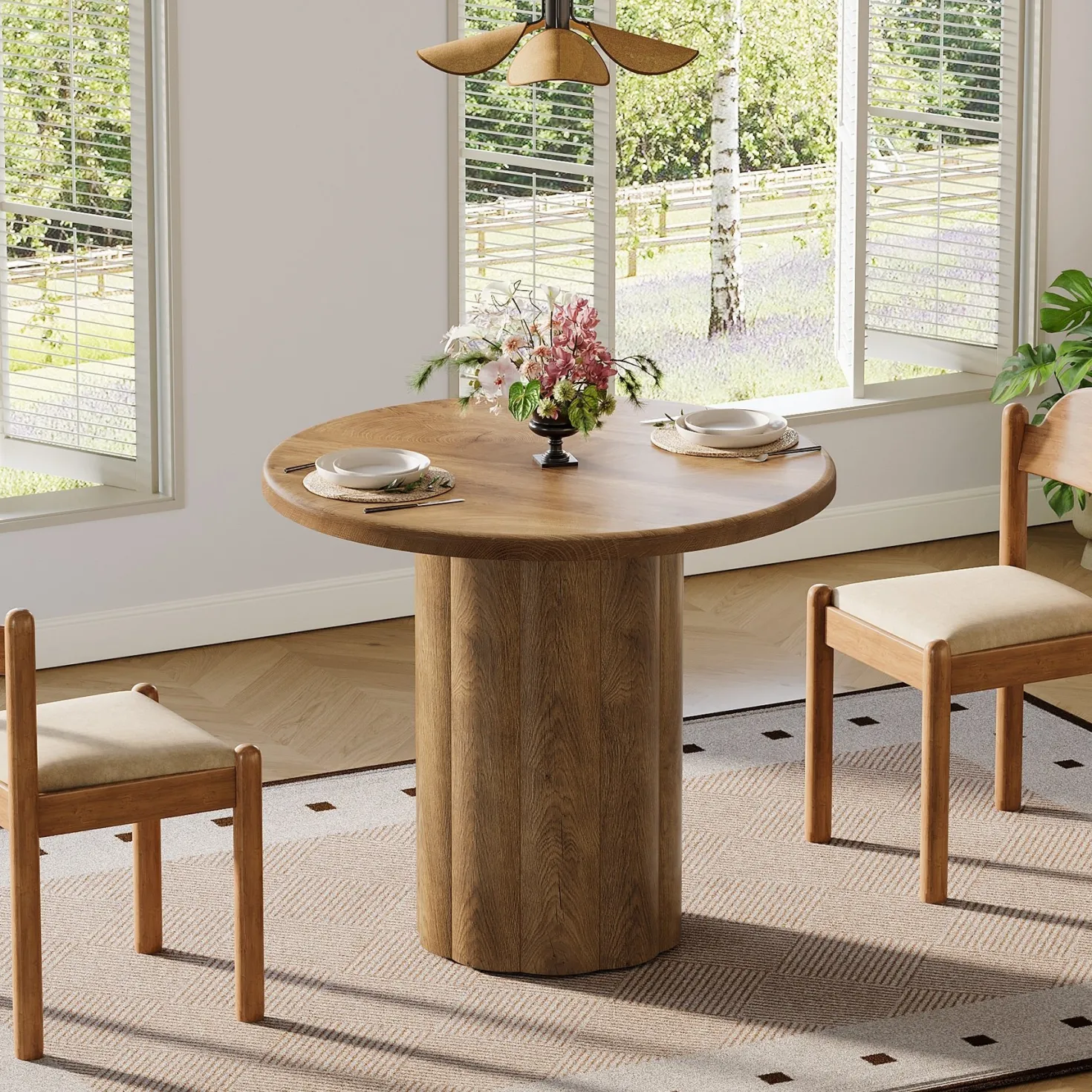 31.5" Dining Table, Small Round Kitchen Table with Sturdy Base for 2-4